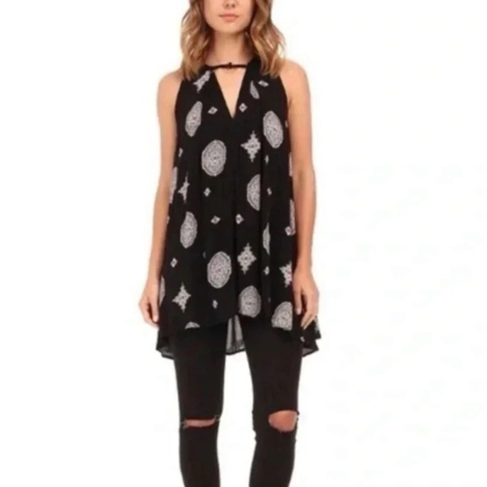 Free People S/P (M) oversized black floral mini asymmetrical pockets swing dress
